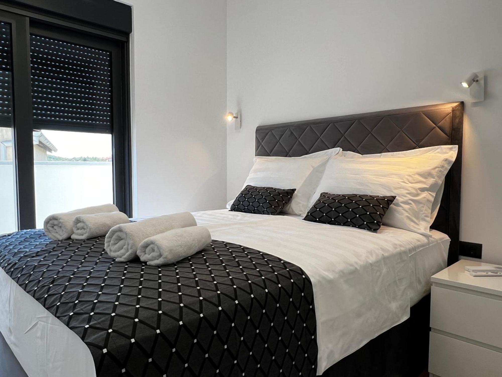 White Pearl Apartments - New Grebaštica Esterno foto